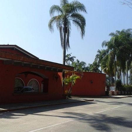 Hotel Fortín de las Flores エクステリア 写真