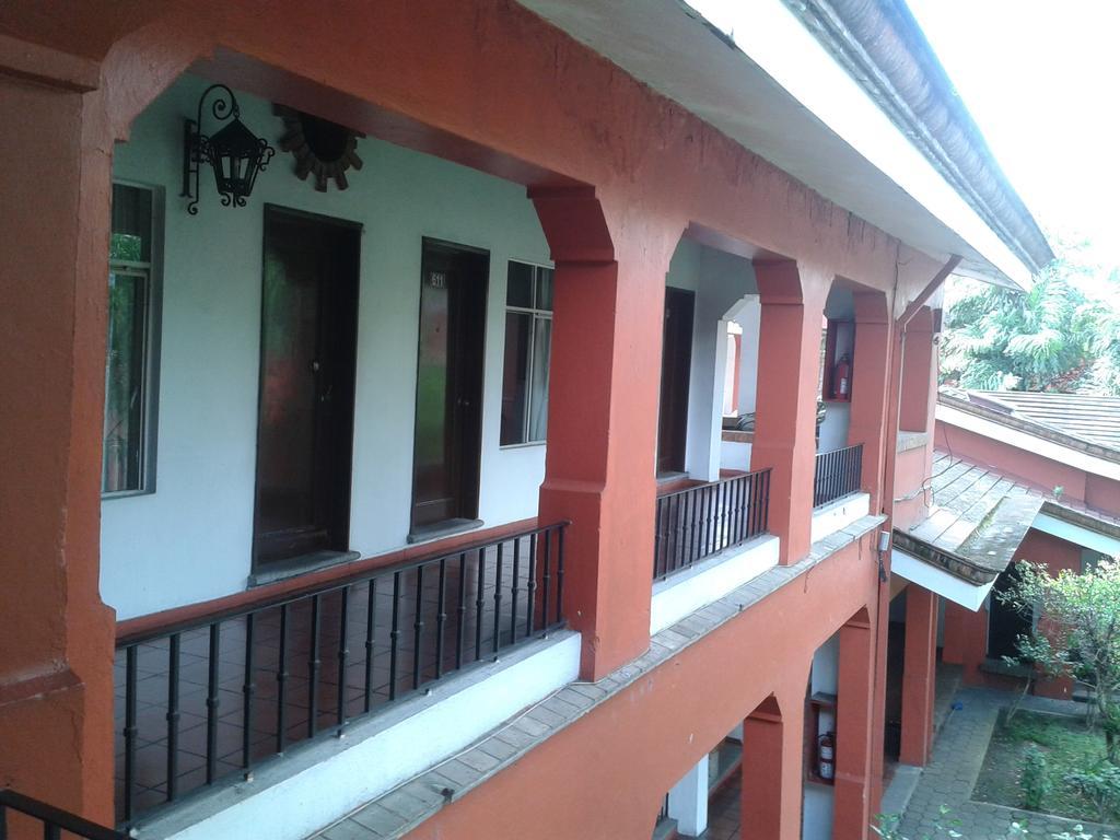 Hotel Fortín de las Flores エクステリア 写真