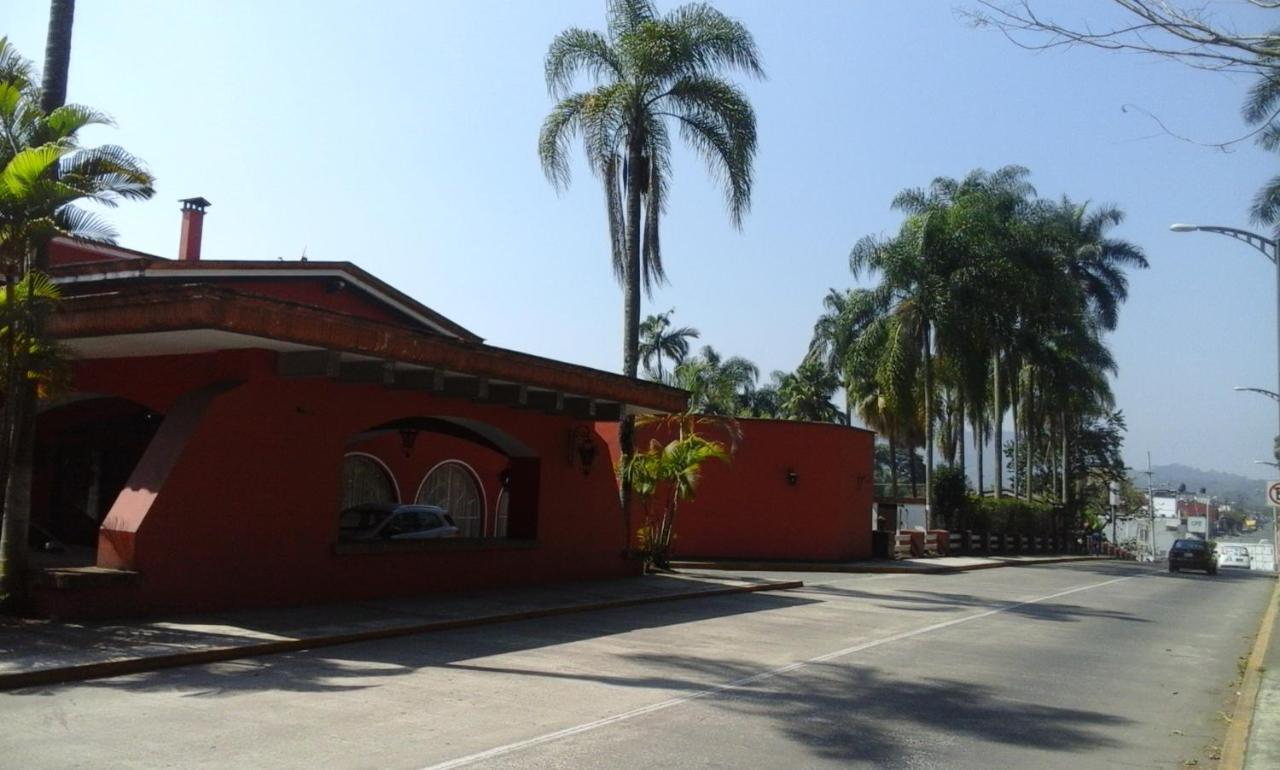 Hotel Fortín de las Flores エクステリア 写真
